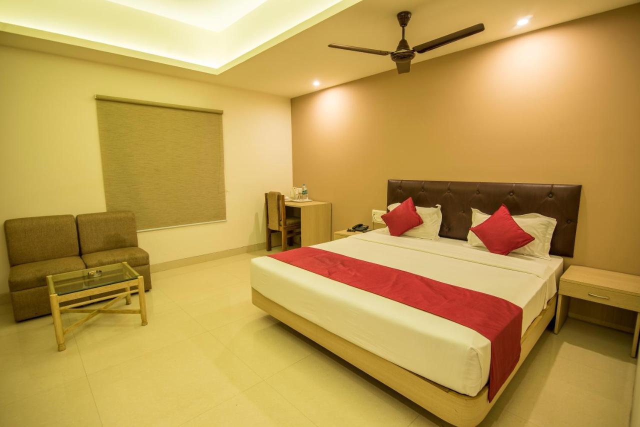 Palette Hotel Nisarga By Sunday Bhopal Exterior foto